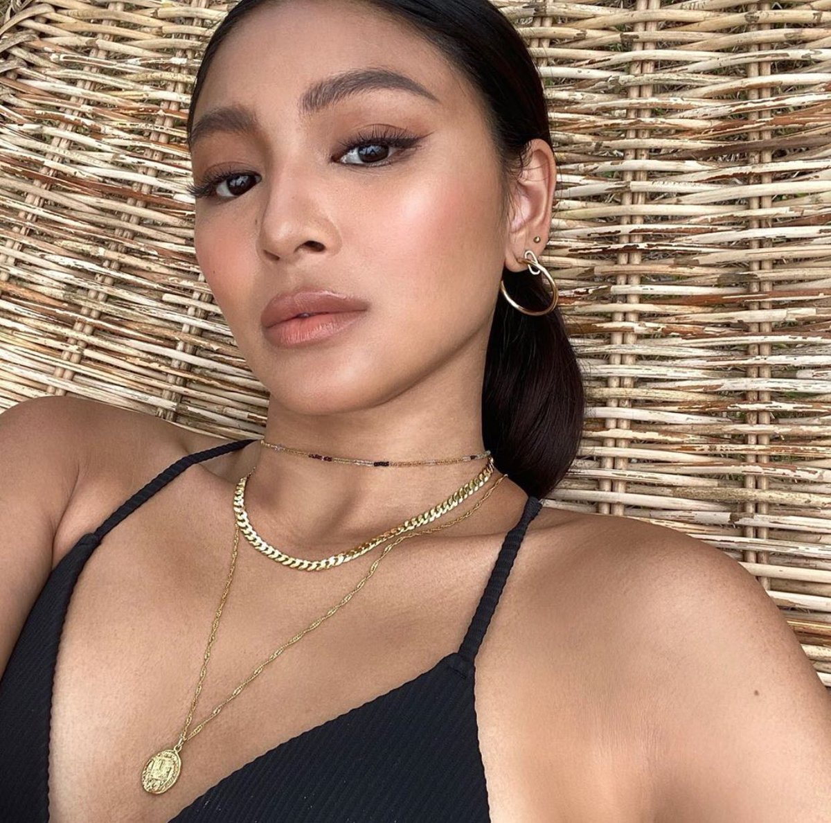 JadineLReid's tweet photo. @NaddictsOfc @Twitter @TwitterSupport Hi @Twitter @TwitterSupport We would like to request to give Nadine Lustre a  Twitter Topic under Entertainment > Celebrity Category. Thank you!
I need 150 replies just copy &amp; paste!
#NadineLustre https://t.co/99UjQTVNHt