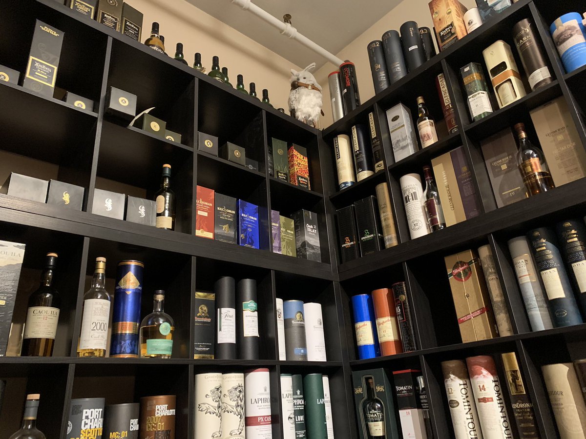 Pete77's tweet photo. Not a bad night!! #scotch #islay https://t.co/YsTIMSoqaj
