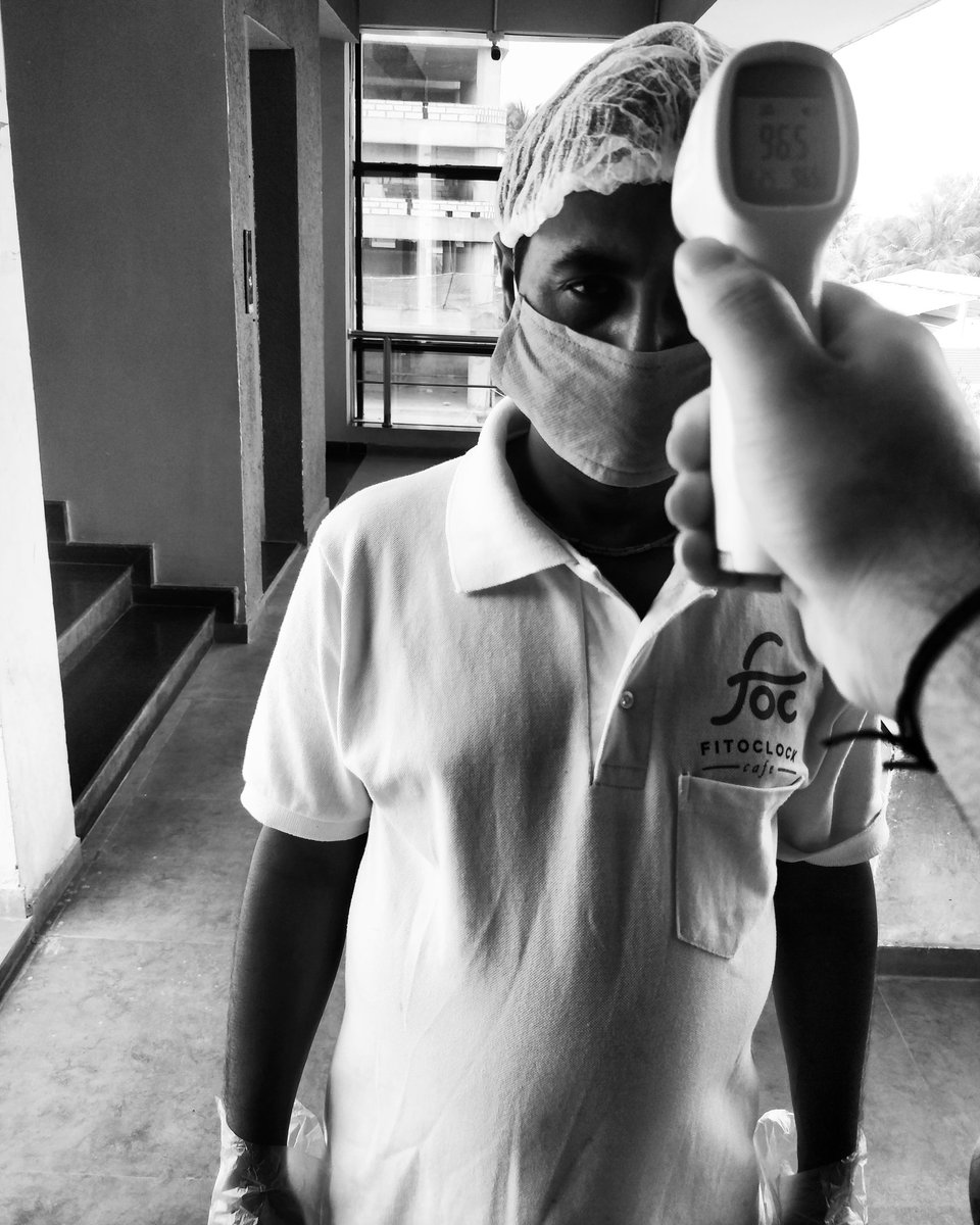 FitClock's tweet photo. Head cap ✅
Face mask ✅
Hand gloves ✅
Daily Temprature ✅
Because your safety is our priority!
#food #foodsafety #hygiene #covid19 #letsfightthistogether #coronawarriors #safetysafe #stayhome #fitoclock #foc #ahmedabad #healthy #fit #safe #supportsmallbusiness #supportlocal https://t.co/bFCkLDieYV
