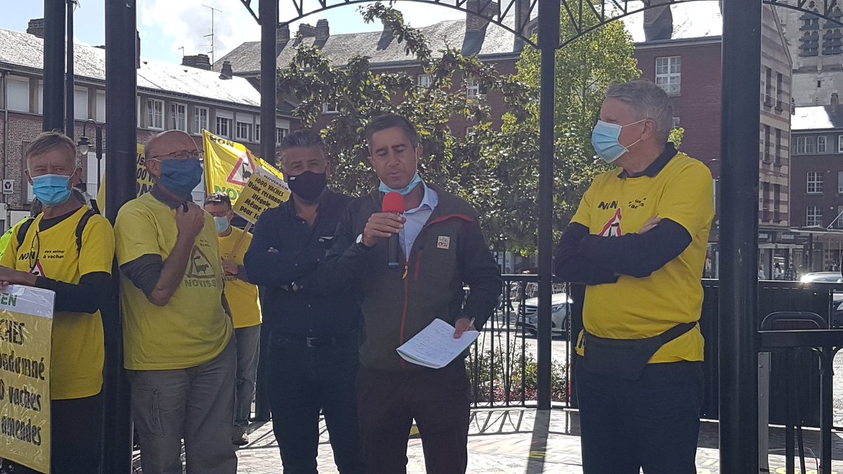 novissen's tweet photo. Grand succès pour la manifestation de Novissen qui a réuni 150 personnes ce samedi. https://t.co/vaTYhrOdlz