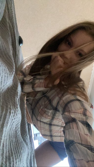 I&rsquo;ll be online in 15 minutes🤍  lush is on https://t.co/teIoacN6ve<a href="/tag/mvsales"class="tags"><span>#mvsales</span></a>