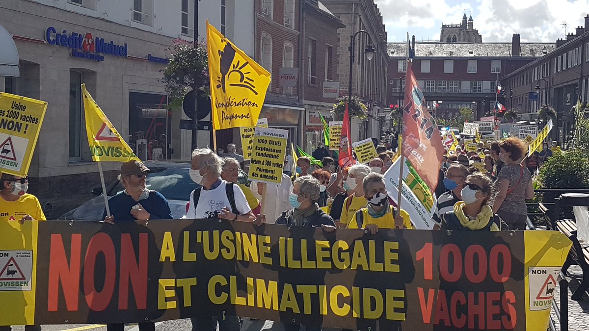 novissen's tweet photo. Grand succès pour la manifestation de Novissen qui a réuni 150 personnes ce samedi. https://t.co/vaTYhrOdlz