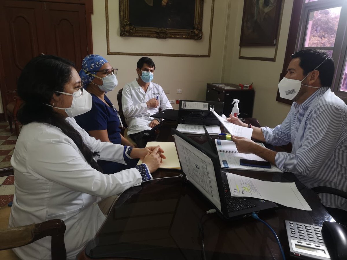 ggiamauretb88's tweet photo. Esta semana un grupo de delegados #Asemp Guayas, visitamos la Gobernación, en la reunión se acordó llevar a cabo posteriormente una mesa técnica con un delegado de los ministerios implicados en el proceso #leyhumanitariaya @goberdelguayas @salud_cz8 @SantiagoZMD @PabloArevaloE87 https://t.co/JWbMyILTMh