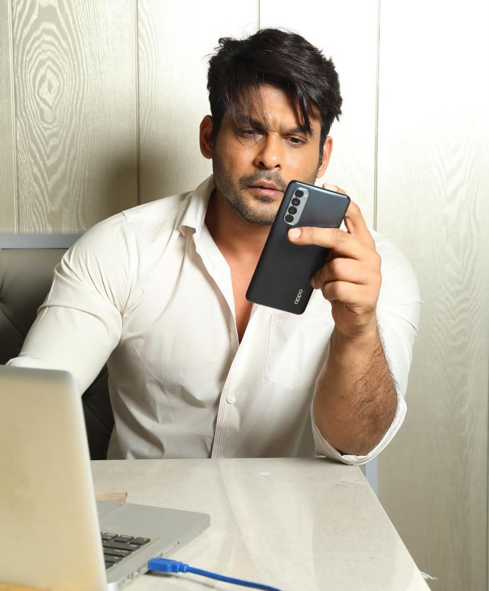 up for games  @sidharth_shukla ? i mean mobile games  @sidharth_shukla  #SidharthShukla