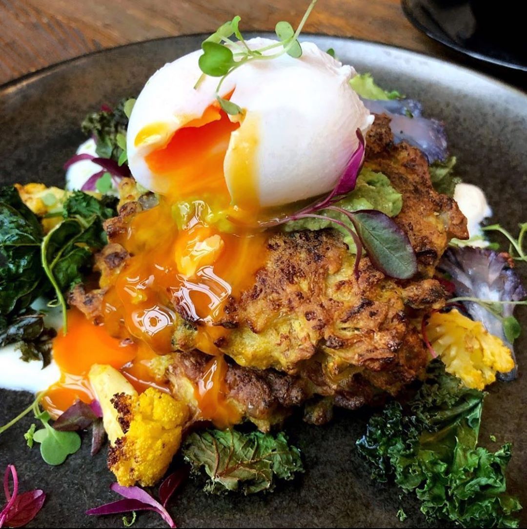 KayanaBusiness's tweet photo. Sunday Brunch Suggestion is The Farmers Mistress, Battersea SW11 @farmersmistress
#food #foodporn #virtualwaiter #kayana #breakfast #london #breakfastlondon #sweetpotatofritters #brunching #brunchvibes #poachedeggs #egg
Register your interest for Kayana: https://t.co/ztCLdbzEil https://t.co/yVQsd2VlrB