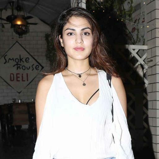 SpeakForBharat's tweet image. देख रहे हो??

खूबसूरती पर मत जाना ....अपनी अकल लगाना...

#ProbeSSRDigitalData