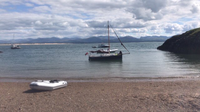 manybucks's tweet photo. Lovely week in Anglesey @menaiholidays  Menai Cottage a variety of different weather with some great sailing days! https://t.co/oEcBJyZRJp