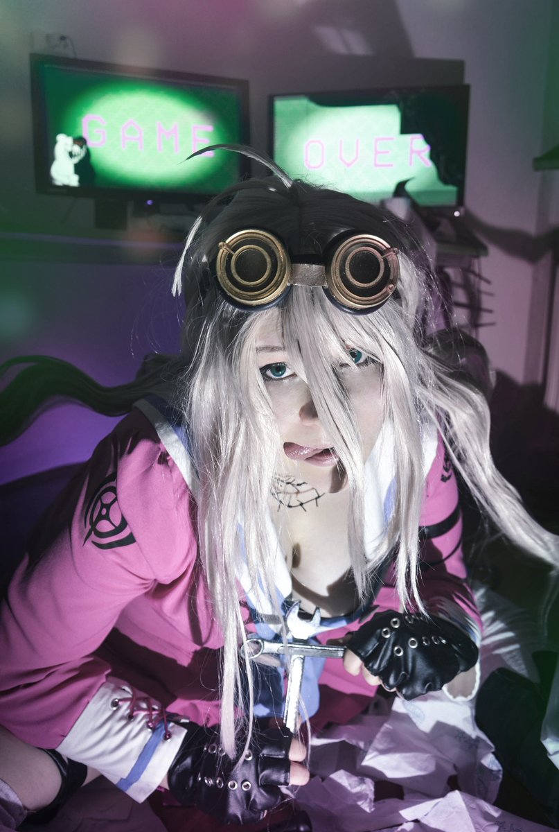 nuigurumiSaku's tweet image. Zwar ist mein Eintrag für Connichi Instant Cosplay leicht eine Themaverfehlung aber die einzige Verbindung die mein Hirn beim Thema Hamstern hatte war:
Klopapier -&amp;gt; Miu
Jeder der DRV3 gespielt hat versteht wieso ;D
#conlinehamstern #ConLine20
📸 Selbstauslöser
Edit @TSUNABOOSHI