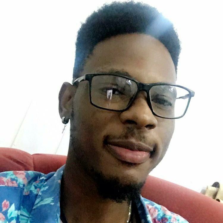 itsjusttyron's tweet photo. Avi update? https://t.co/QqY6nftdOG