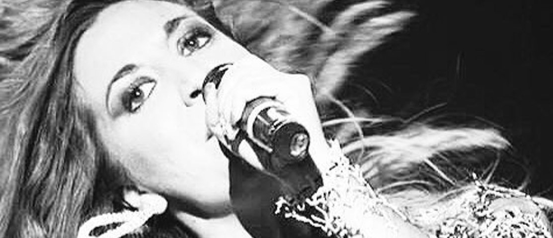 Rebecca Moss gana "La veu de La Terrassa". Enhorabuena!!!
<a href="/_RebecaMoss_/">REBECA MOSS</a> <a href="/laterrassaapunt/">La Terrassa</a> #LaVeuDeLaTerrasa #RealidadVirtual 

➡️lunaconritmo94.webnode.es/realidad-virtu…