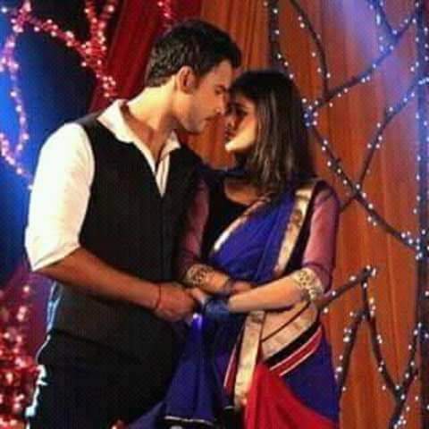 imtasha_saima's tweet photo. 💯 We all really want & waiting for to see again our public demanded & super hit jodi #Yash_Madhumita together on #Big_Screen soon plz fullfill all lovers this wish & update plz
@SVFsocial @iammony @Yash_Dasgupta @madhumitact @BirsaDasgupta
@OnlineTollywood
@Calcutta_Times https://t.co/tUe62qGOfJ
