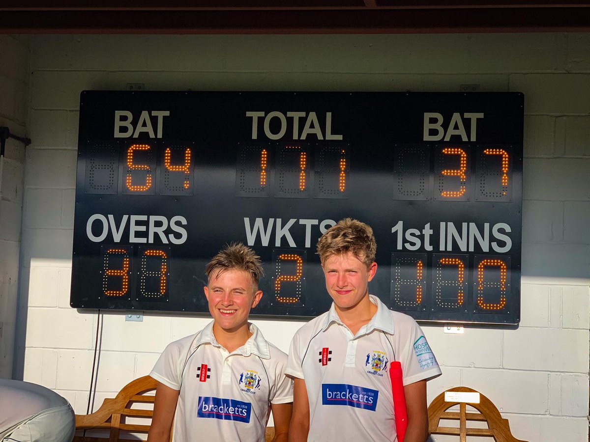 Two excellent wins yesterday. Brilliant 72 from <a href="/OnlyOneMorgo/">BM</a> and 4 wickets for <a href="/benjpeters66/">Ben</a> in the 1s. For the 2s it was all about our U15s @Joshcp15 and Max Malkinson who scored 64* and 37* each, putting on an unbeaten 101 together, winning the game by 8 wickets #tonbridge