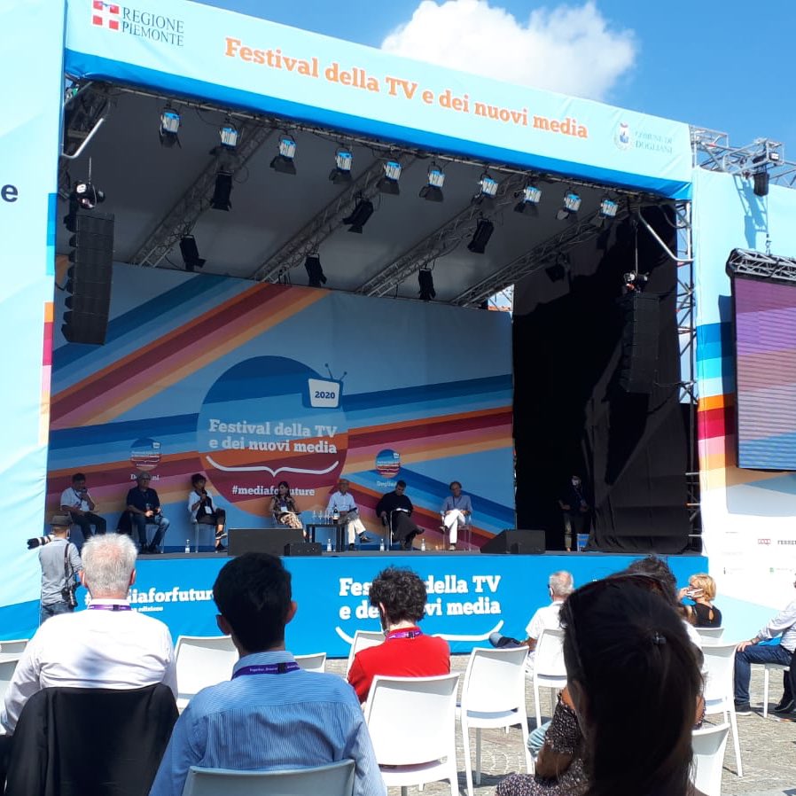 Coopitalia's tweet photo. #MauraLatini AD #coop Italia Il profitto non è un male in sè, lo è se diventa distruttivo. Il profitto responsabile è quello che come Coop ci prefiggiamo:
la campagna attuale https://t.co/4uSNVZaQDM ha 3 elementi utili: è visibile, concreta, è impegno collettivo #mediaforfuture https://t.co/plAVFLLVDo
