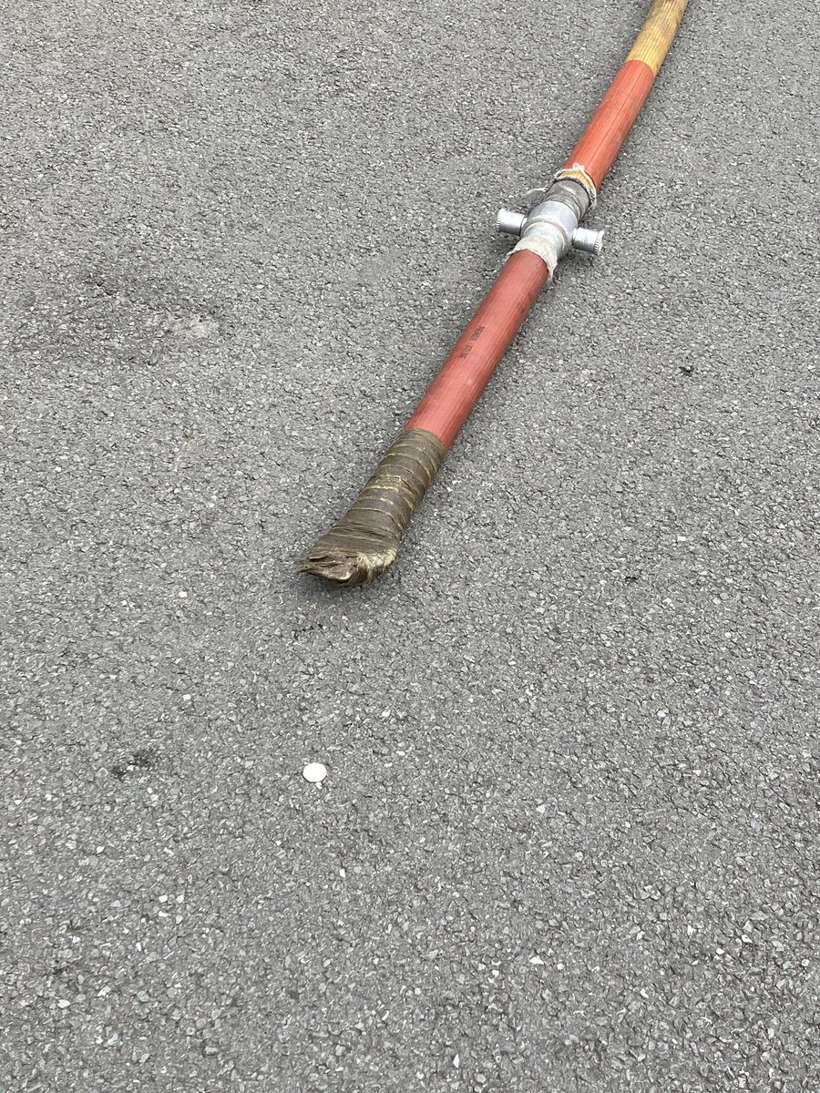 WMFSErdington's tweet photo. Bit of “ thinking out side the box “ training for Erdington white watch today. As a team retrieve the 50p using any equipment off the truck. Crews opted for hose inflation and denso tape. #objectivecomplete #teamwork #communication https://t.co/uFdUFdQBGM