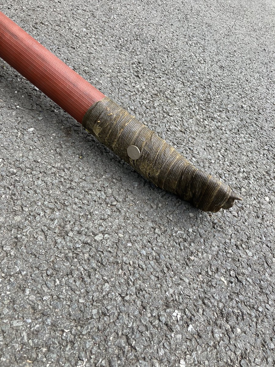 WMFSErdington's tweet photo. Bit of “ thinking out side the box “ training for Erdington white watch today. As a team retrieve the 50p using any equipment off the truck. Crews opted for hose inflation and denso tape. #objectivecomplete #teamwork #communication https://t.co/uFdUFdQBGM