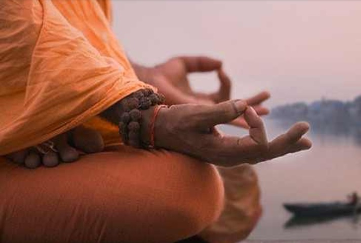 6/n However More Significant is The Fingers of Hand Represent the पंच महाभूतGive Rise to Various Mudra:~Most Famous being Dhyan Mudra (Remember Rishi in Tapasya) ~Our Own NAMASTE is called ANJALI MUDRASo the Fingers you can use to control various Elements of nature