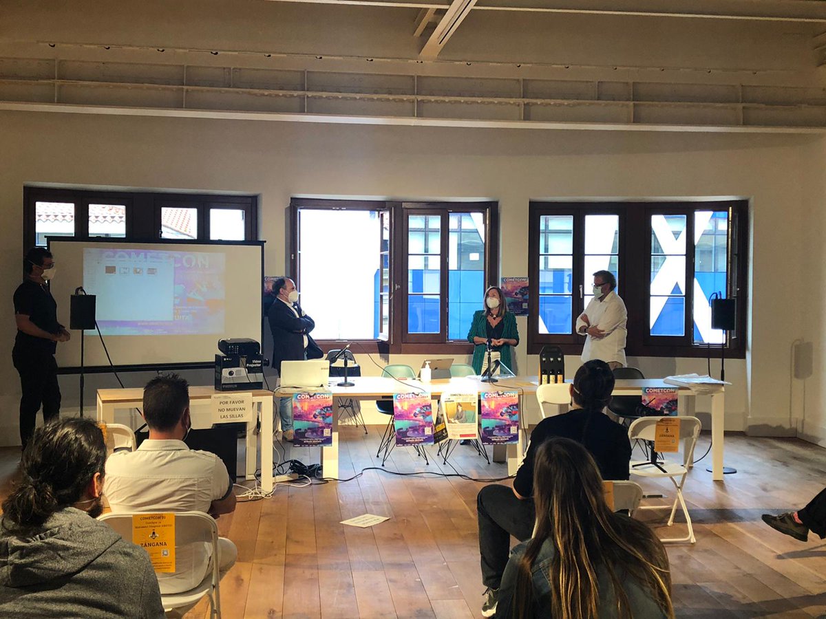 <a href="/monsefantuna/">Monse F. Antuña</a> <a href="/CometConES/">CometCon Asturias</a> Gracias por el apoyo a <a href="/medialab_uniovi/">medialab_</a> y <a href="/makergijon/">Centro Maker Gijón</a>