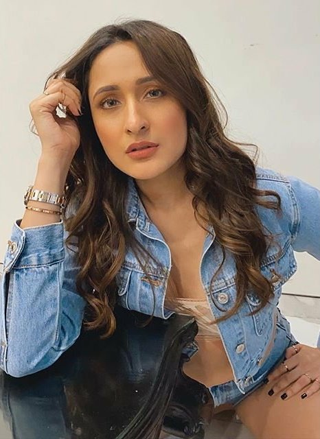 EhO2HFOUMAIBxzO?format=jpg&name=small