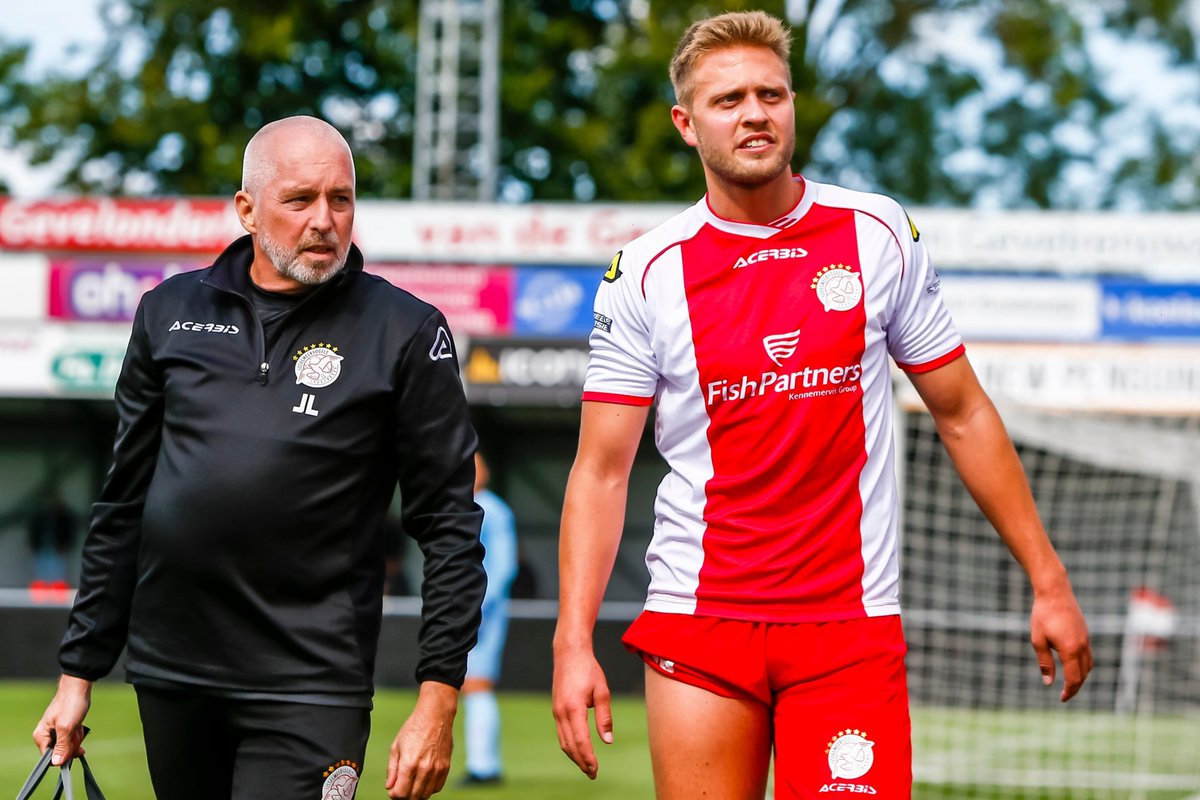 VVIJV's tweet photo. WEDSTRIJDVERSLAG π° | Kevin van Diermen matchwinner tegen de Uien (2-1)
LEES MEER β‘οΈ https://t.co/lWy0btyao9
#tweededivisie #2dedivisie #ijsrij #ijsrbb https://t.co/5X9SNct28y