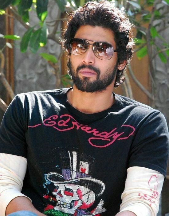 Our love towards you @RanaDaggubati always will be there ❤️❤️ we will keep supporting u RD 🙂 
 #100DaysToRanaBirthday