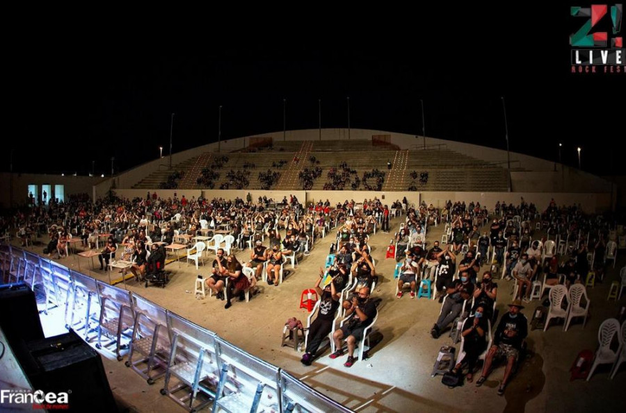 El triunfo del Z! Live Rock Fest como ejemplo de cultura segura zamora24horas.com/texto-diario/m… <a href="/ZLiveOficial/">Z! Live</a> <a href="/SauromOficial/">Saurom Oficial</a>