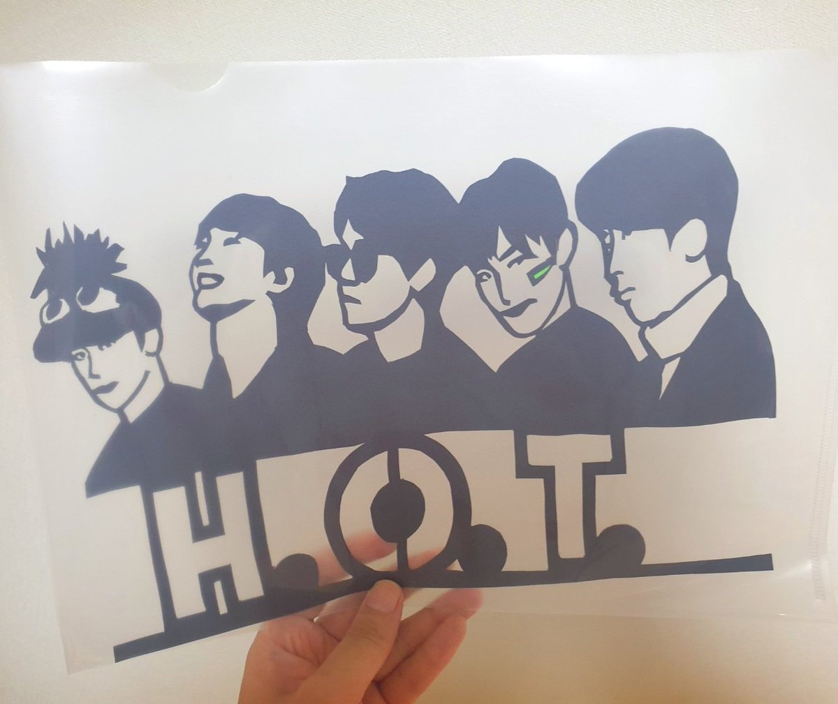 danji_960907ing's tweet photo. 인스타에서만 이벵하는건..
제가 트윗바보라서..ㅠ
인스타도 배운지 얼마 안됬는데..
트윗은 더 못해요ㅠ 이해해주세요

트윗에서도 첫이벤트 한번 해볼까해요~
제가 손으로 직접 판 5인 토퍼..
손으로 파서 삐둘지만..
여긴 리트윗이라고 했나요?
한분 추첨해서 드릴께요~^^
9월7일 저녁 추첨할께요 https://t.co/FsC4e93imK