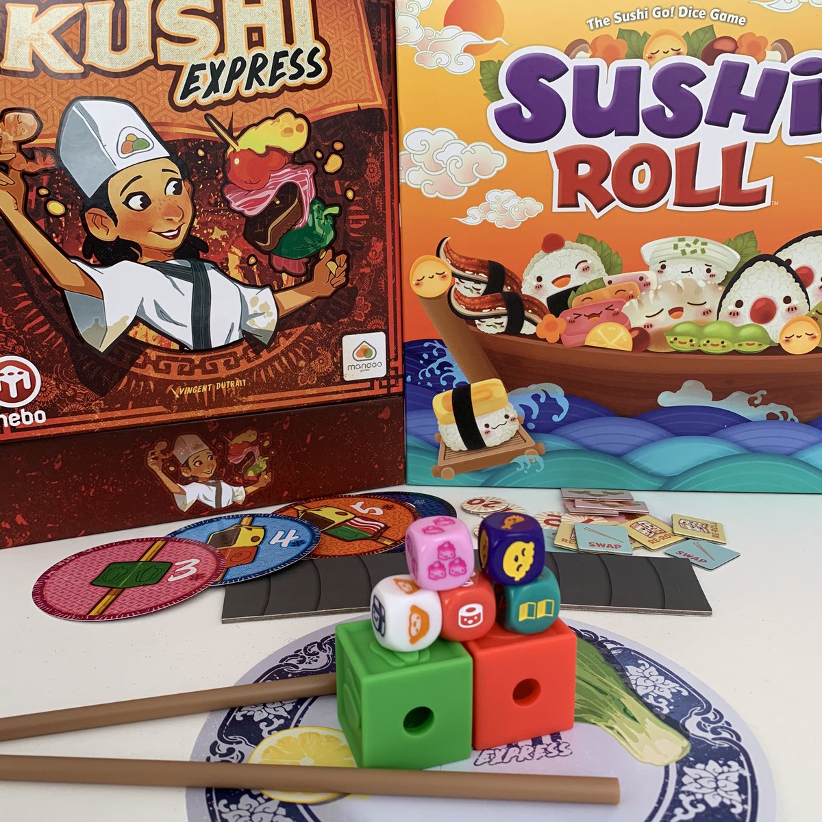 fabioaraujolima's tweet photo. Em modo festim asiático com Kushi e Sushi! Nhami 🤤 #boardgames #kushiexpress #sushiroll https://t.co/Kd9pvvG5cX