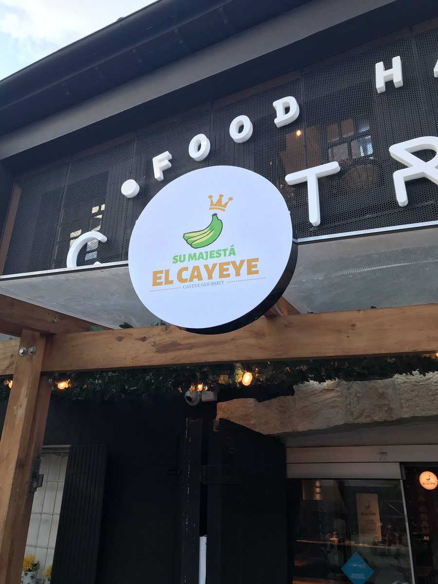 CayeyePower's tweet image. ¿Sabían que la primera casa de todos los #CayeyeLovers en Bogotá, lista con las medidas de bioseguridad, ya abrió sus puertas pa’ recibirlos con el mejor #CayeyePower 🔥? Los esperamos en la Calle 120A #6A - 04. Céntrica Food Hall (Usaquén). Chachaaa que puperia y tal😎