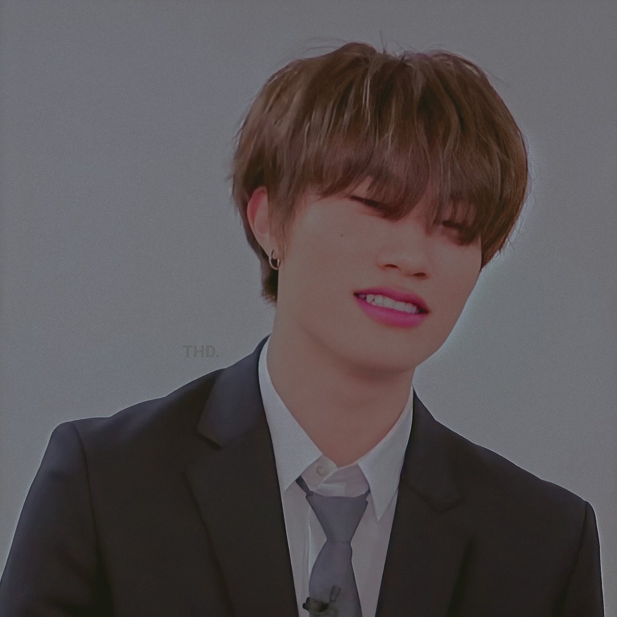 damsgf's tweet photo. :¨·.·¨: 
 `·..♡ happiness is a moment w uˎˊ˗

[#TREASURE #TeumeSelcaDay  #TreasureMakerSelcaDay #TMSD #BANGYEDAM @treasuremembers] https://t.co/uZj6DGpG2S