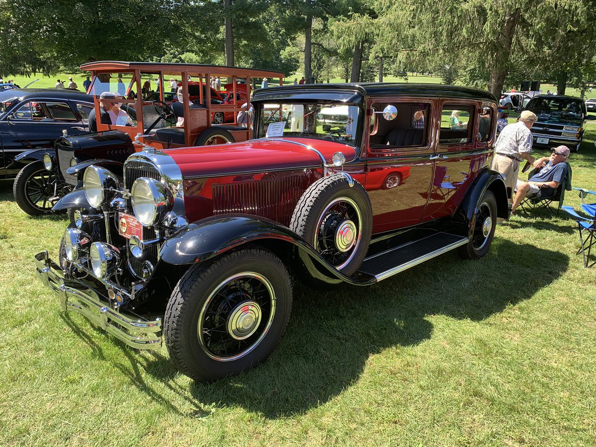 1931 #buick at the #greenbrier car show, very cool car.  In 1931 it had headlights that turned with the steering wheel  👍🏻🙌🏼💸😀👌👏