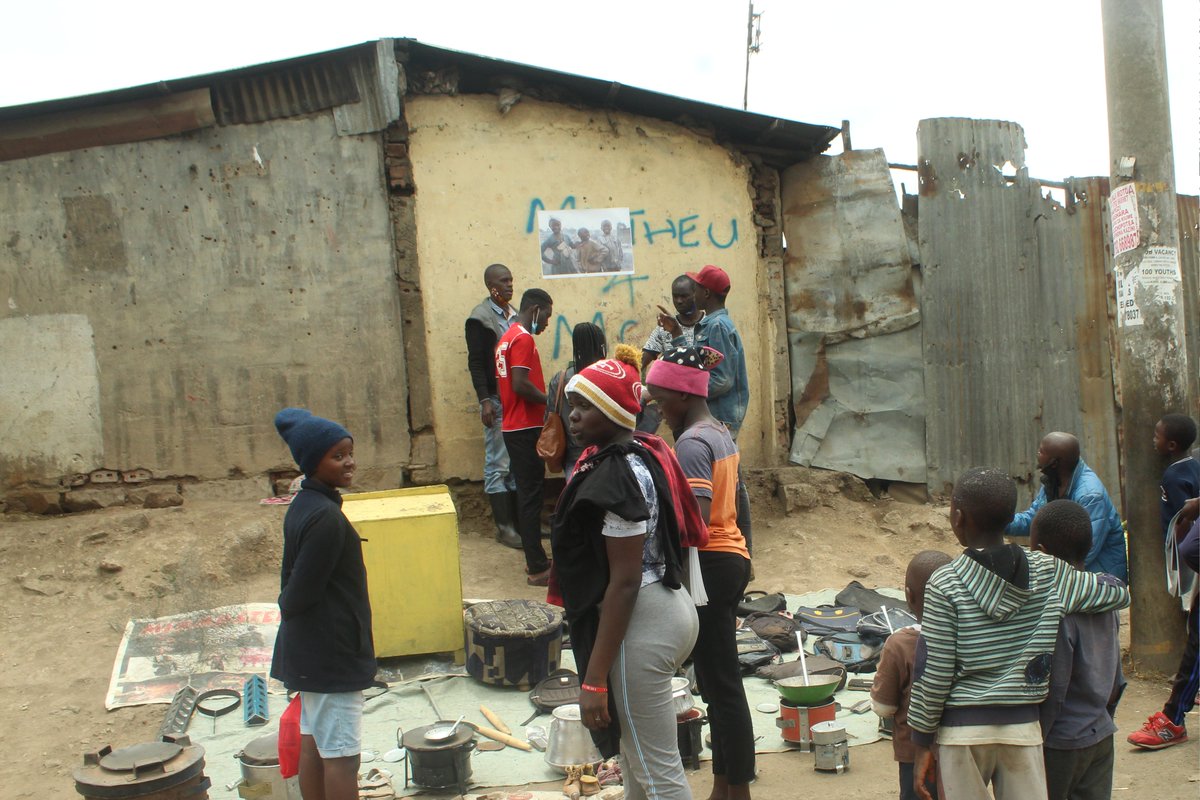 MathareF's tweet photo. We never disappoint. We did it in style once more. Mabatini, Hospital and Mlango Kubwa Wards residents saw the beauty of Mathare slums through the photos that we exhibited. Thank you Africalia Belgium for the support.  @africalia @GlobalGiving @resolutionproj @Pollinationproj https://t.co/7WqPVUg4mW