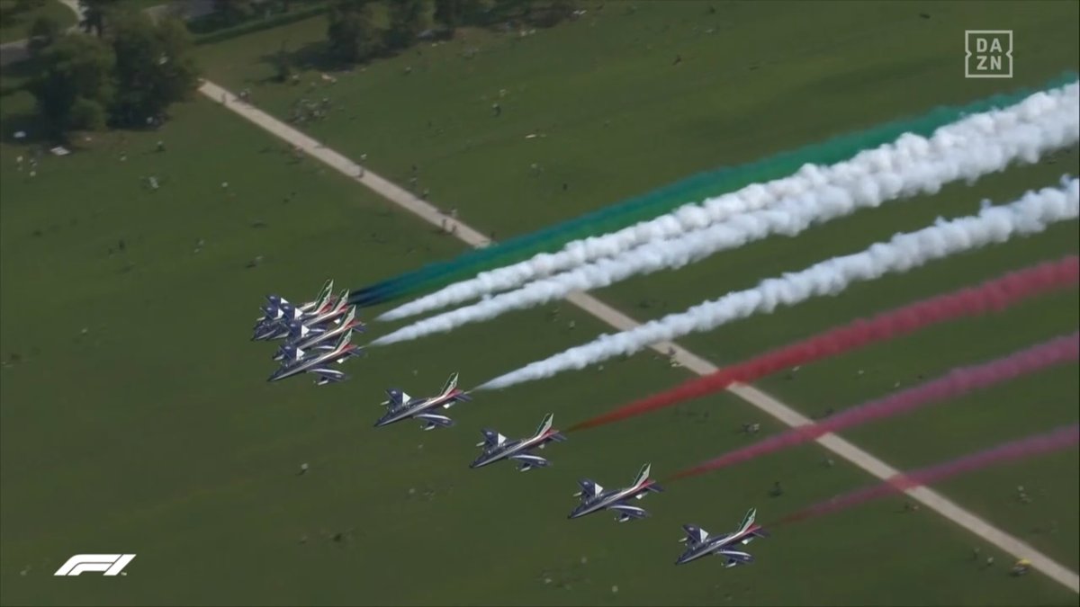 Sone フレッチェ とりころーり イタリア空軍アクロバットチーム