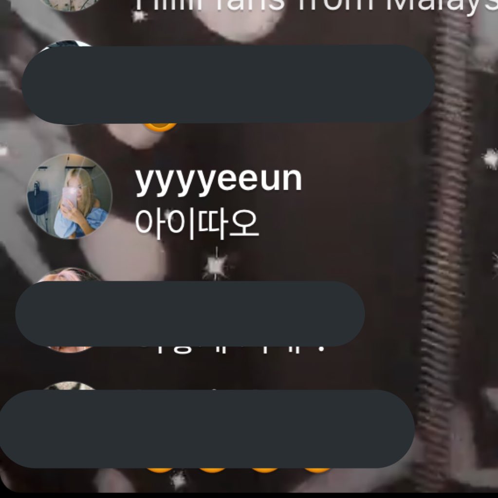 akggonly's tweet photo. “thank you!!”
“i miss you guys ~~ thai chesire 😇💜🥰”
+ 2 thai words that she spelled in korean that idk what’s the meaning of 😭 sorry 😭😭
@CUBECLC #CLCisComing #CLC #CLC_HELICOPTER #씨엘씨 #헬리콥터 https://t.co/MiDxtksKMO