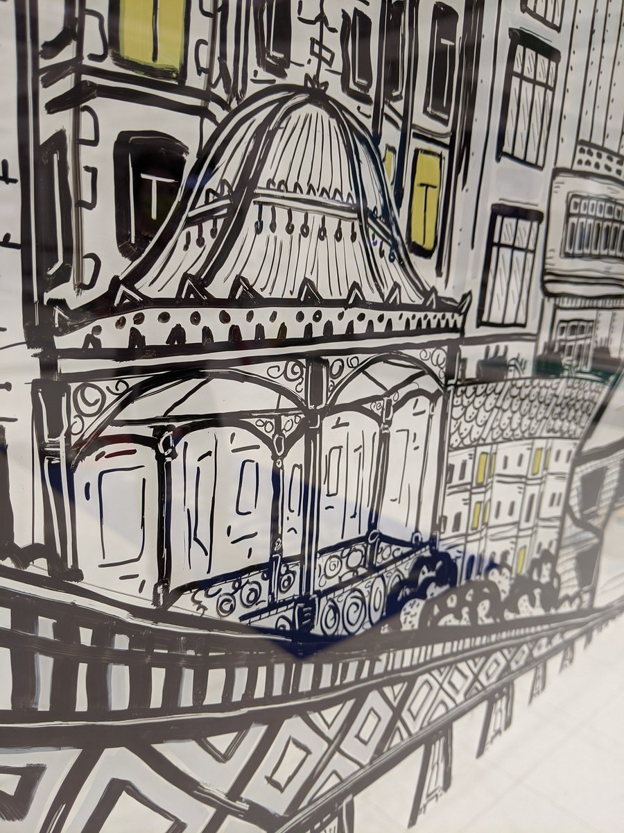 dundeecity's tweet photo. #DundeeWindows
What's going on in some of the windows in the city centre? Come and have a look!
https://t.co/im7StkdV6f
#VisitDundee #SunnyDundee #LoveDundee https://t.co/BSJf09wpic