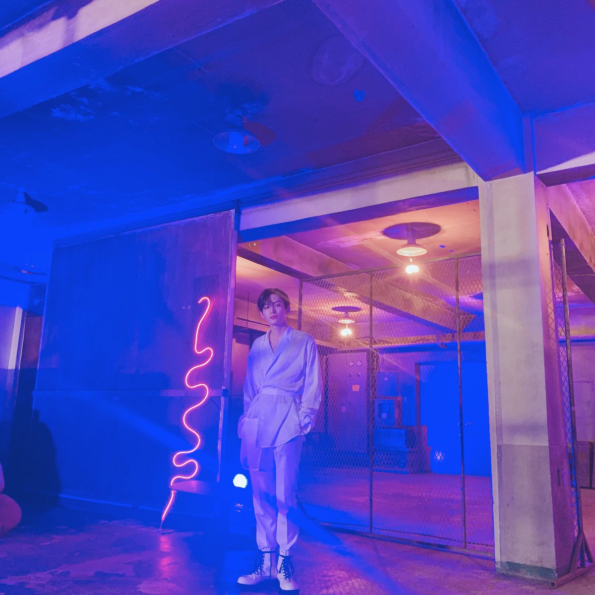 CRAVITY_twt's tweet photo. 당했다...🧐
#크래비티 #정모 #러비티 #음향사고 #딩고 #포토바이_셂 https://t.co/nRQtGS1gMD