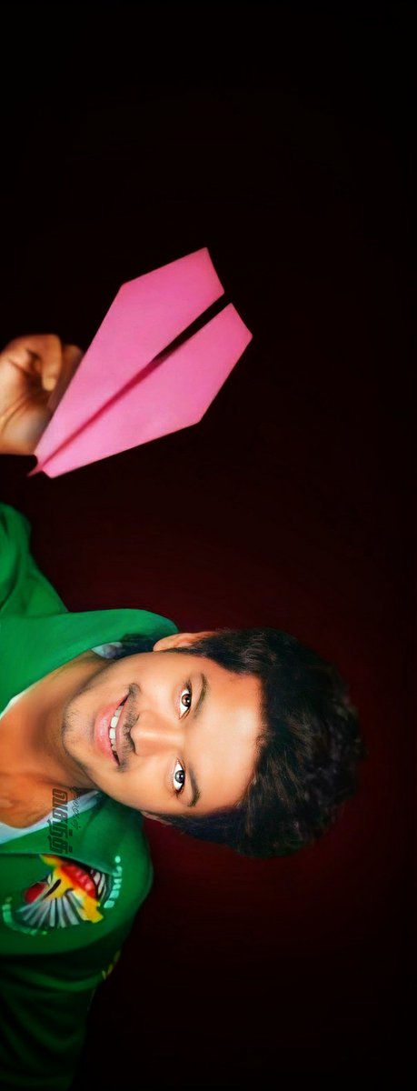 PVasanth_Offl's tweet photo. அந்த சிரிப்பு 🤩🤩🤩😘😘😘 அழகன் தானே 🤩😘😘
#Thalapathy #DocomoAd #HDstill #Cute #Charming #EverStylish🤩🤩
@actorvijay @kumarvijayac @AnandaArk @m_gajan
#VettaikaaranHUNTBegins
#Master https://t.co/ksFoTXI2Q1