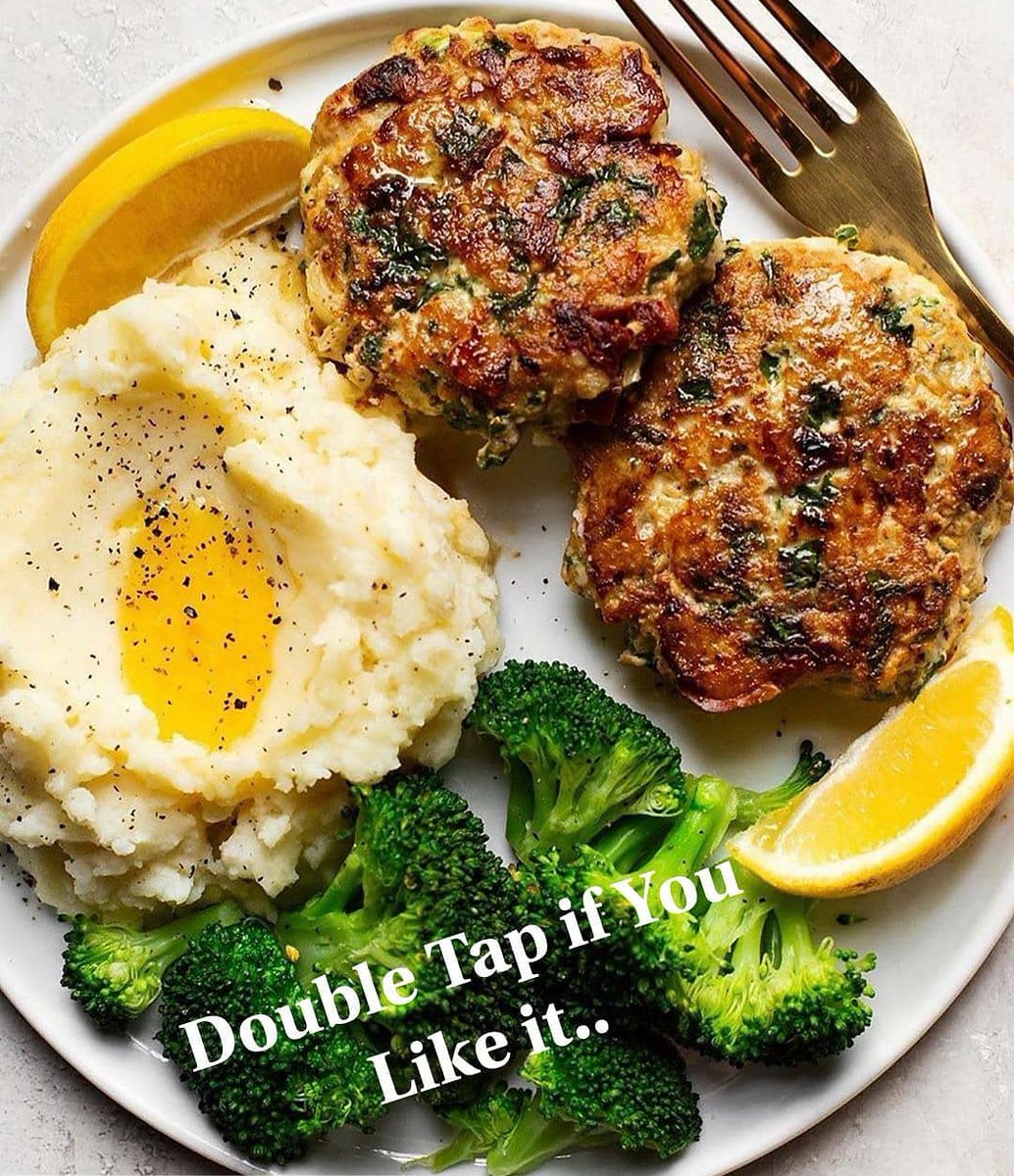 Keto28day's tweet photo. A keto or ketogenic diet is a low-carb, moderate protein, higher-fat diet that can help you burn fat more effectively. It has many benefits for weight loss,👉https://t.co/MYAL4HiUHV #weightlossrecipes #weightlossprogress
#weightlossprocess #fitnessjunkie https://t.co/WaWSuN9ATa