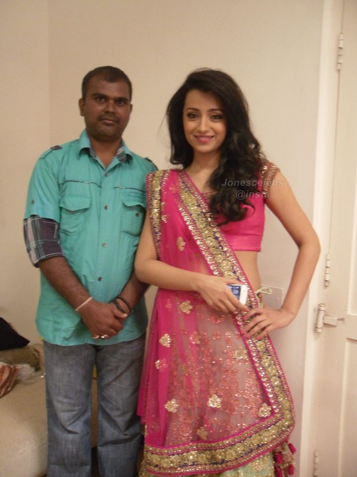 EhOAFZRU4AAvLfk?format=jpg&name=medium