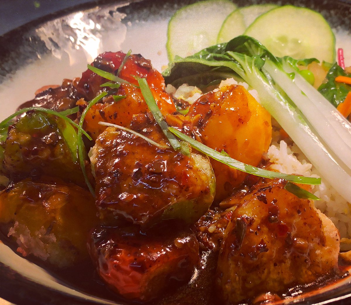WowYauChow's tweet photo. Our #StuffedPrawns being sent out... finally after 5 mths of being closed! Last night was special, very excited and a little nervous, but as you all came in and we got to speak to most of you, we were made to feel we have been missed....Thank you! β€οΈππ» ππ» #Altrincham #Manchester https://t.co/hDHtrqvkpP