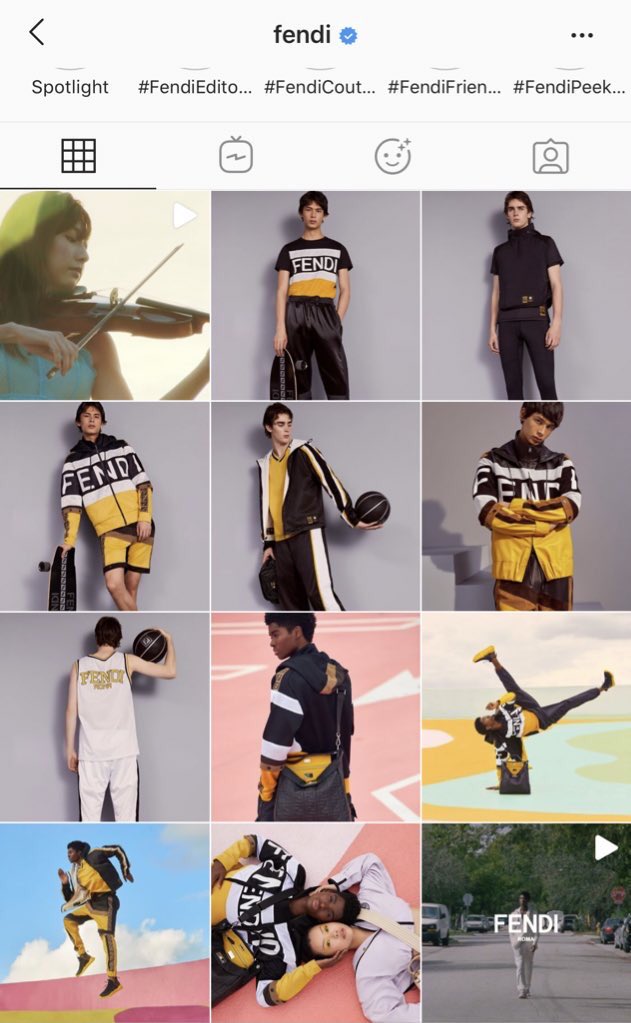 Shizsuka7's tweet photo. เพิ่งเห็นว่า ใน IG ออฟฟิเชียลของ #Fendi เพิ่งลงคอล #FendiPreFall20 แบบชุดที่แดนใส่ถ่ายในเอมวีเพลง #Movie
#강다니엘 #KANGDANIEL #姜丹尼尔 #カンダニエル #คังแดเนียล https://t.co/PFfGbrY8qI