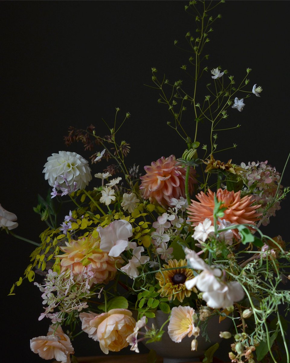 SimplyByArrangement tweet media