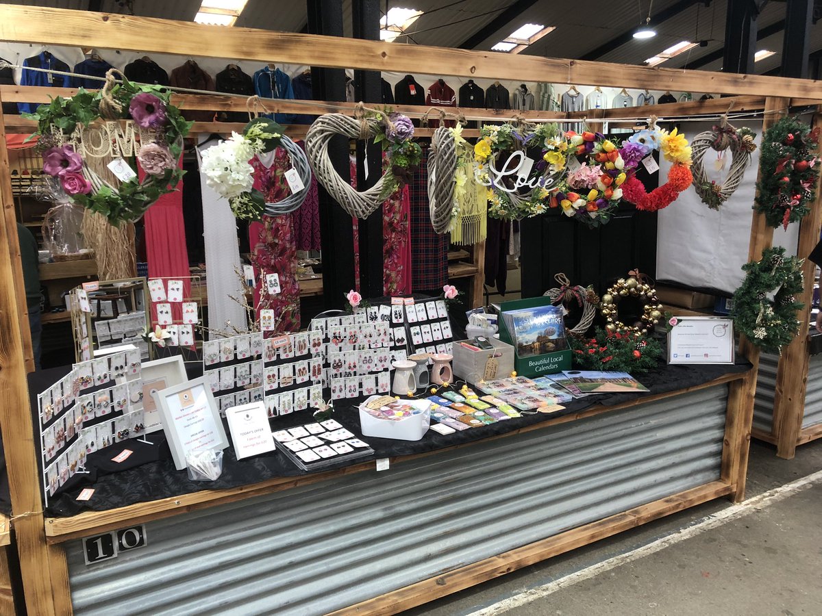 #Skirlington market