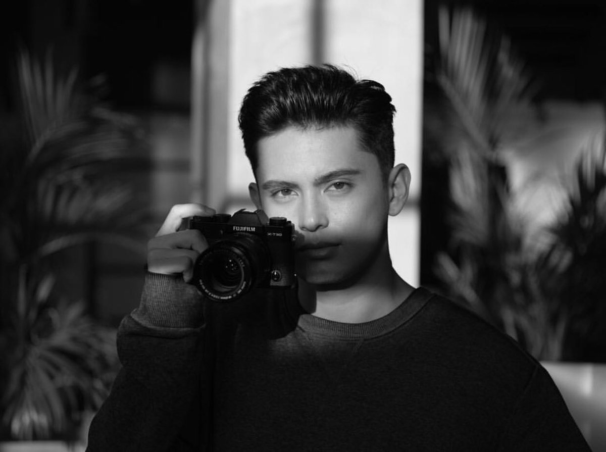 JadineLReid's tweet photo. @REIDersOfficial Hi @Twitter @TwitterSupport We would like to request to give James Reid (@tellemjaye) a Twitter Topic under Music and Radio > Pop Category.

Thank you!

I need 150 replies just copy &amp; paste!
#JamesReid https://t.co/Y7YJhWwHJu