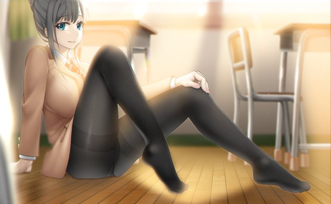 「私のスカート脱がせてどうするつもり?」
#黒タイツの日 
#絵師さんと繋がりたい 
#イラスト好きな人と繋がりたい 
#イラスト好きさんと繋がりたい 