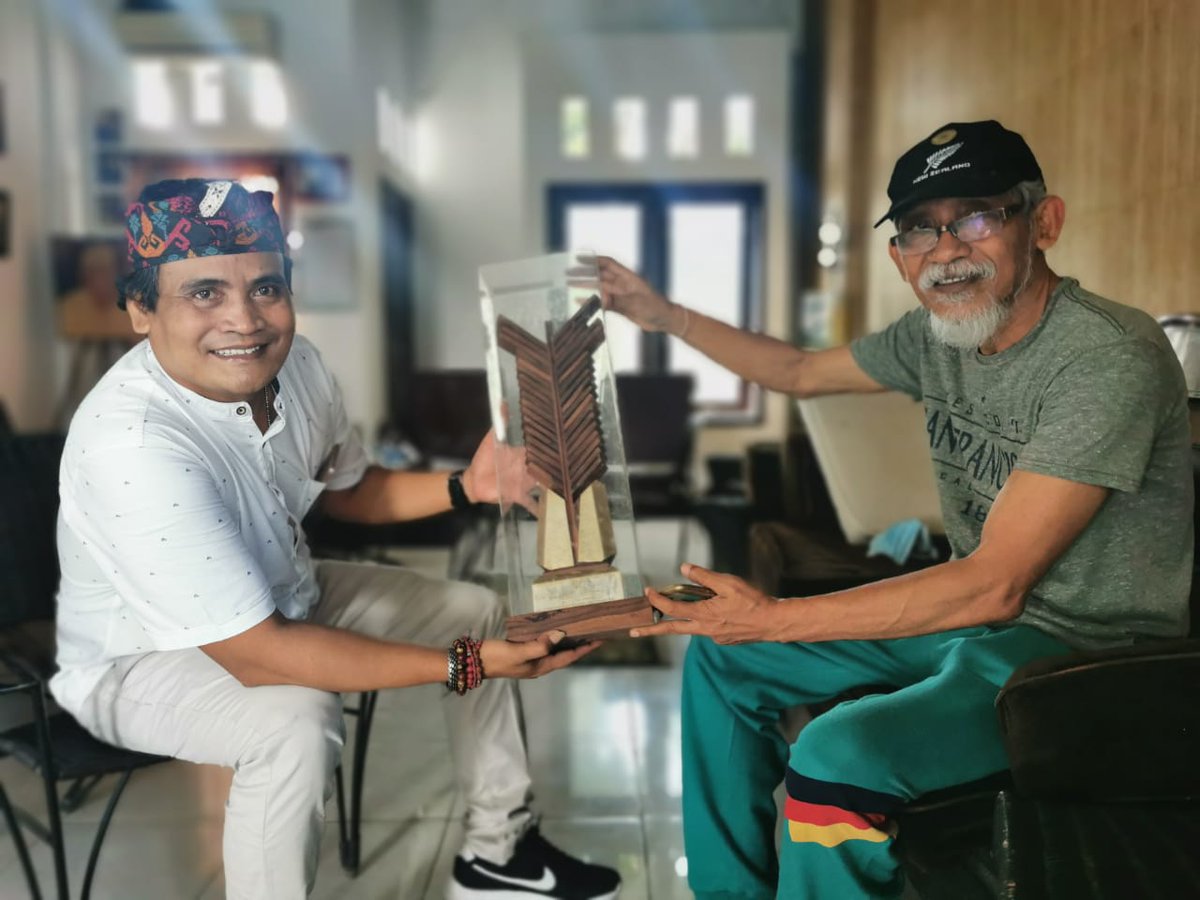 Ken Laras dg semangat akan menterjemahkan dan mengembangkan ide dan gagasan UNACOB NUSANTARA utk diactualkan 👍🙏