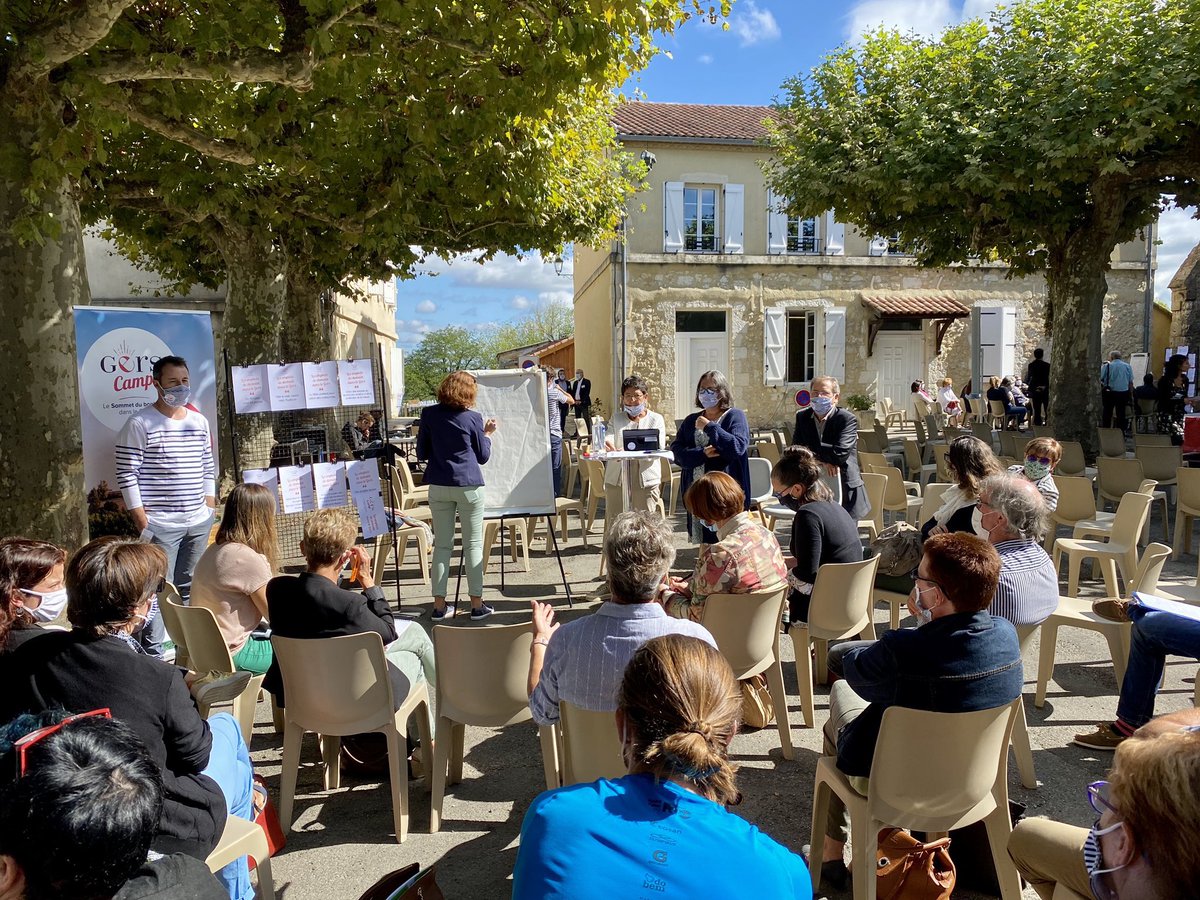 fm_lambert's tweet photo. Félicitations à @mbaylacgdcomte pour son élection à la tête de #AMF32
En souhaitant qu’il relaye le remarquable modèle de développement territorial de @LeGers32 qui se fait loin des certitudes suffisantes de l’administration parisienne
On en parlera dans la loi 3D 😉
#GersCamp https://t.co/3nLmDpkIvm