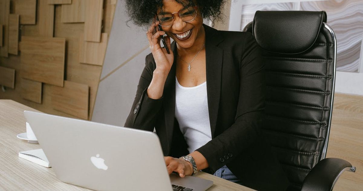 stateofinsanity's tweet photo. This 12-hour master class shows you how to make it big as a consultant https://t.co/ZZfb6qBCpG https://t.co/KfG3YKIto9