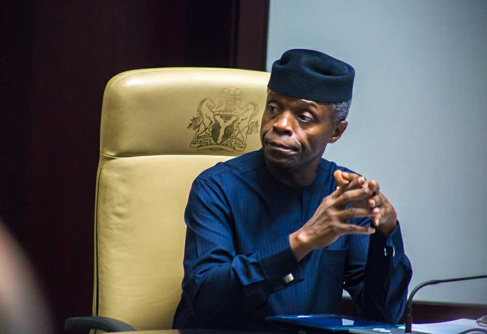 5/ For over four years (May 11, 2016 to March 19, 2020), the Buhari admin sold petrol to Nigerians at a pump price of N145/L.This period under review, Vice President  @ProfOsinbajo lied to Nigerians that their admin had saved trillions of Naira from removal of subsidy on PMS.