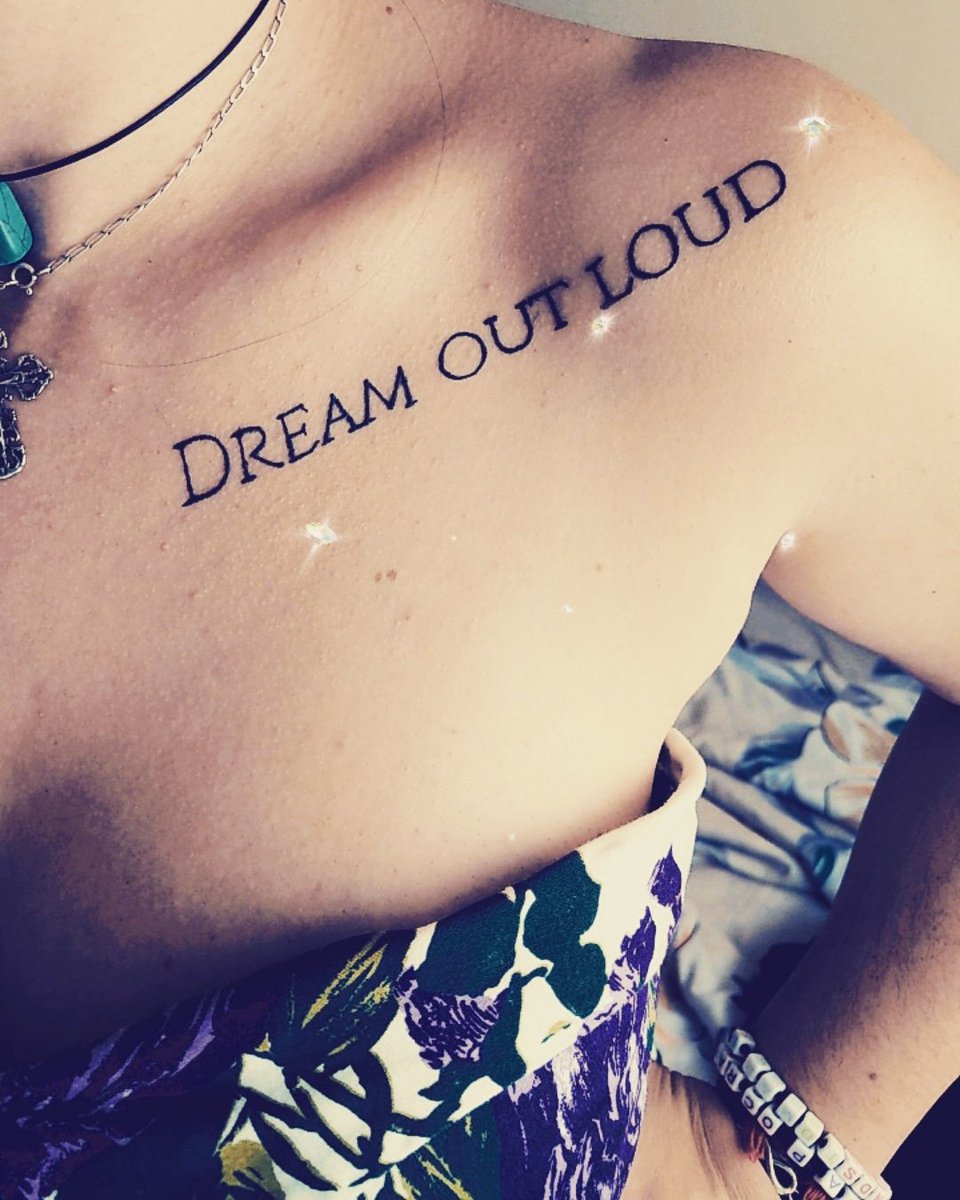 IraniqTarYer's tweet photo. A year ago today
@30SECONDSTOMARS @JaredLeto @ShannonLeto #DreamOutLoud #Echelon #Marstattoo #MarsFamily #MarsArmy https://t.co/wvjCvZYQOB