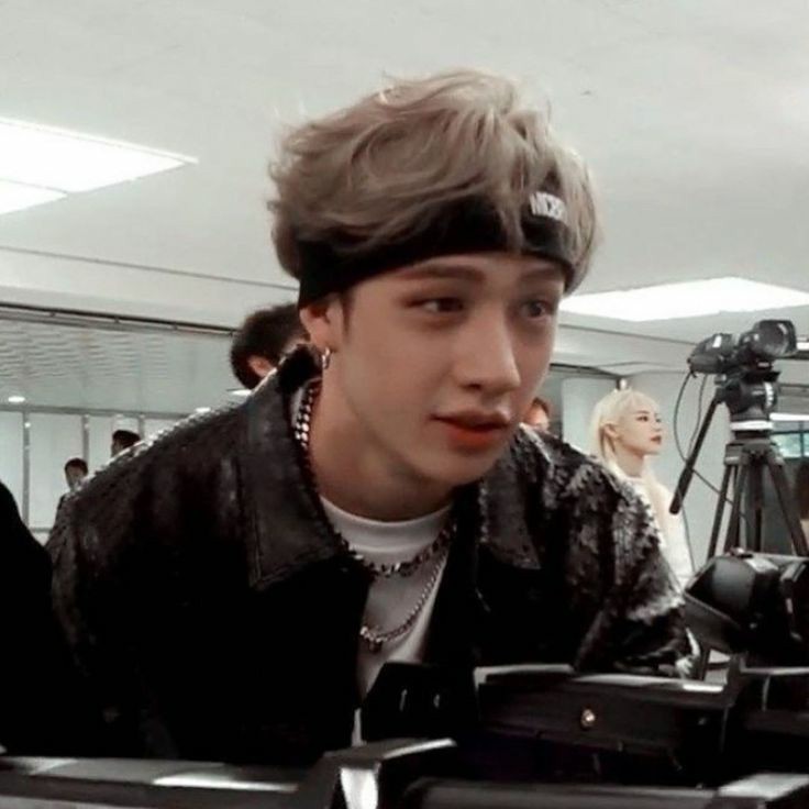 ㅡ he's BANG CHAN.